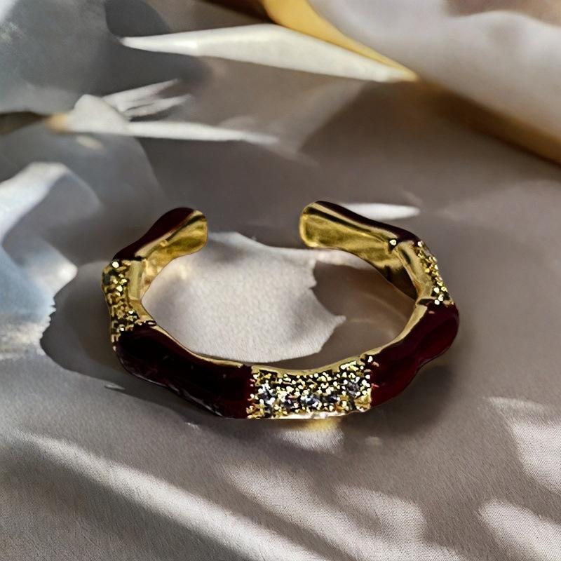 Blind Box Pair, Peach Blossom Dripping Oil Butterfly Ring, Medieval French Retro Niche Design, Light Luxury Ring For Women