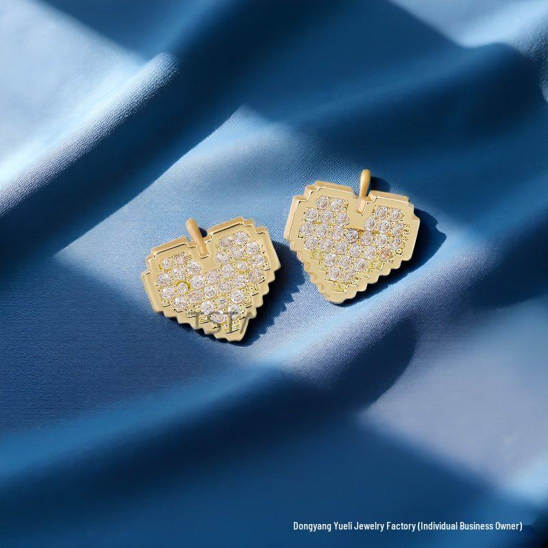 Медные серьги-гвоздики с микроинкрустацией цирконами в форме сердца: Модный европейский и американский женский стиль.