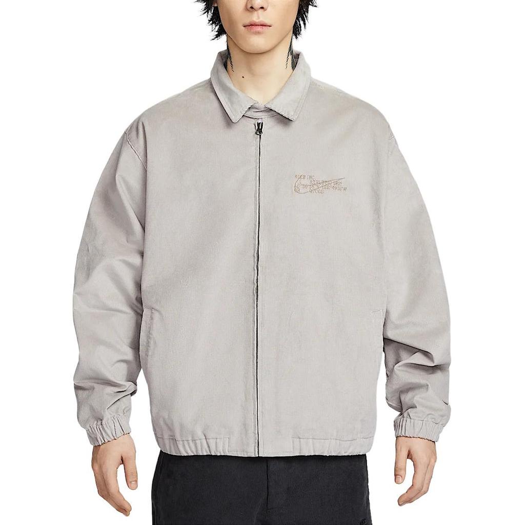 Nike Куртка М Харрингтон Вельветовая Серия Баскетбол Удобная Мягкая Стильная Куртка с Воротником Мужская Куртка Светло-серая HV4774009