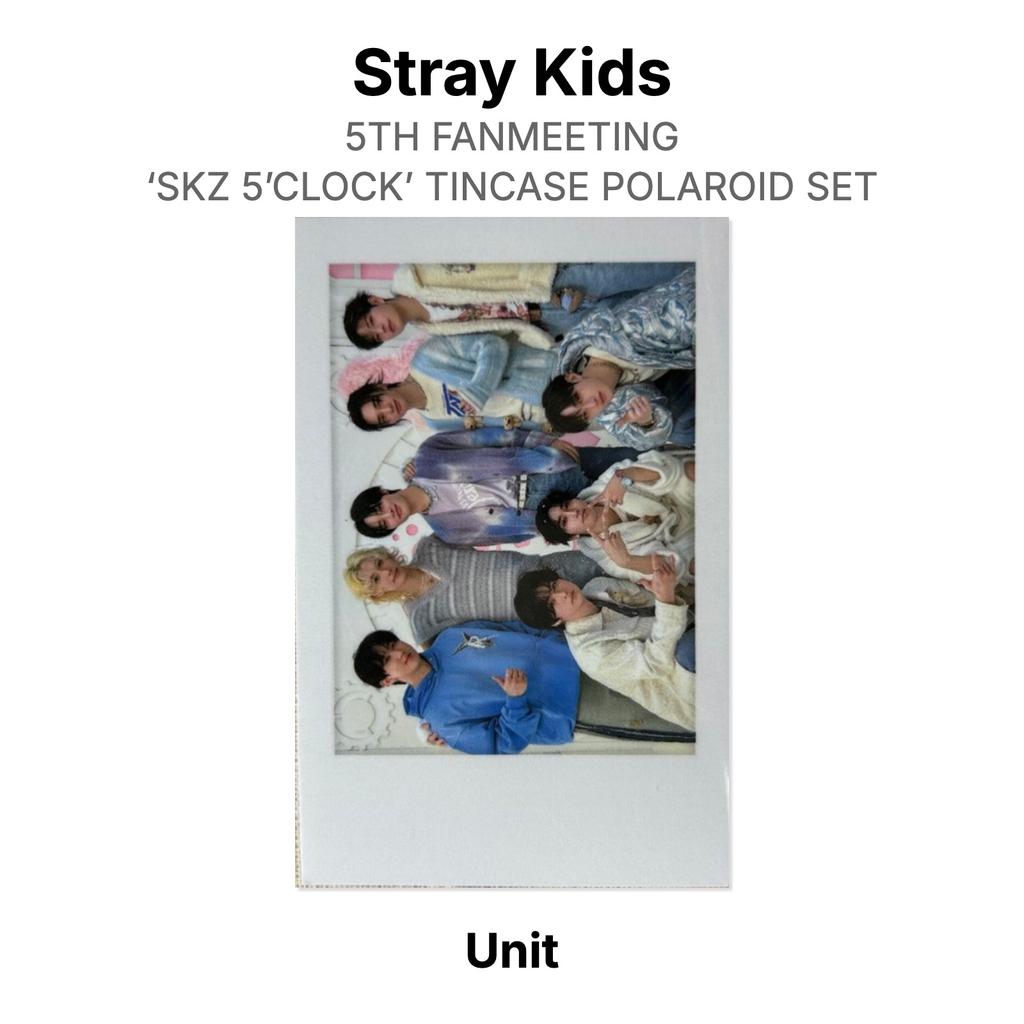 Stray Kids 5-й ФАНМИЛИНГ ‘SKZ 5’CLOCK’ НАБОР В МЕТАЛЛИЧЕСКОМ КЕЙСЕ ПОЛАРОИДЫ Официальная Фотокарточка