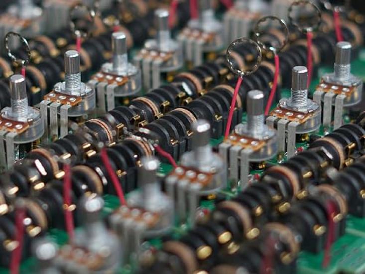 Mythos Pedals Fuzz Golden Fleece