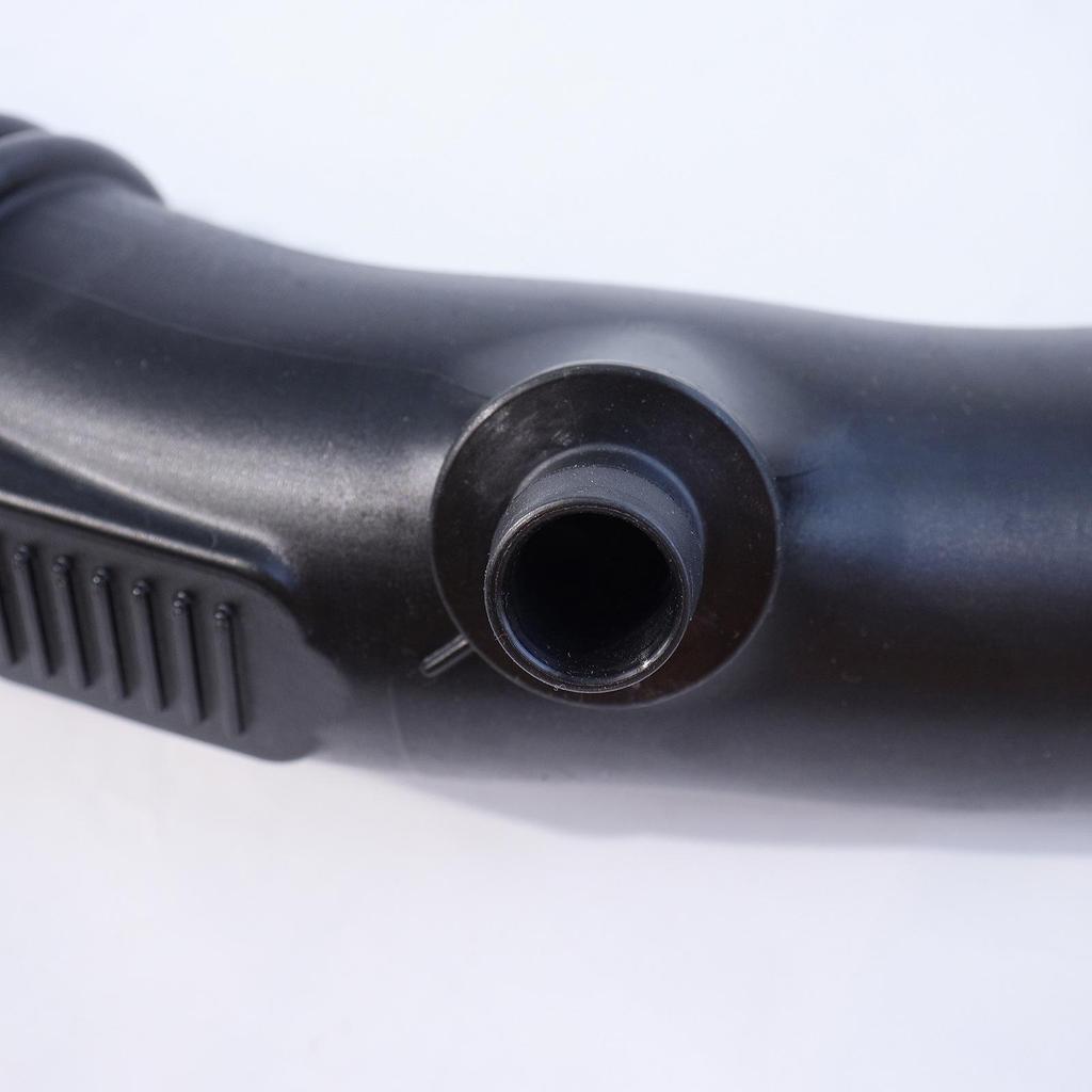 Сборка воздухозаборного шланга воздушного фильтра BMW X5 (Часть 13718626487)