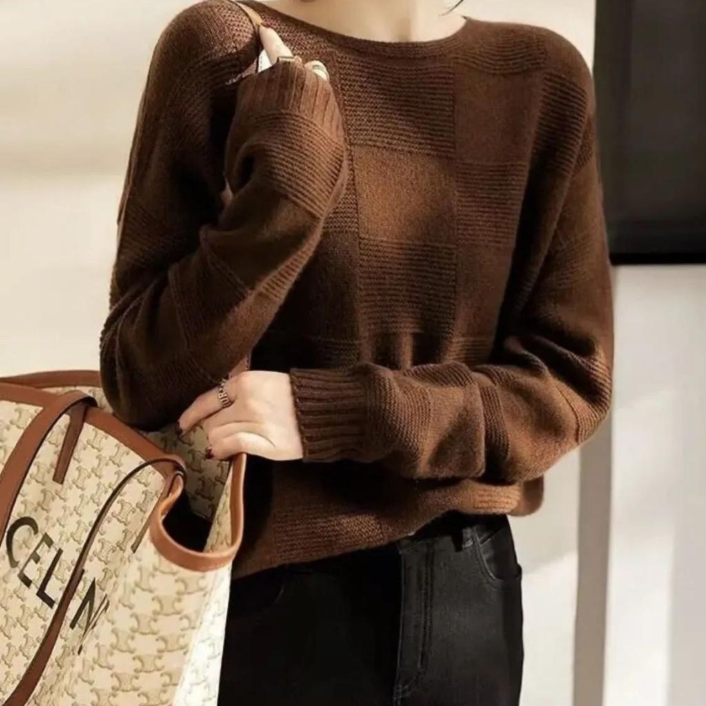 Large Block Texture Design Knitted Sweater Loose and Slimming High-end Temperament Women's Autumn and Winter Three-dimensional Long Sleeved Top