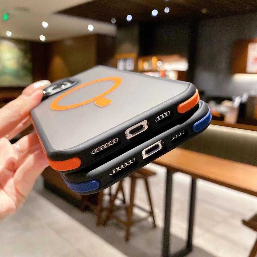 Магнитный роскошный матовый полупрозрачный бронированный противоударный чехол для iPhone 15 14 13 12 11 Pro Max Plus для беспроводной зарядки