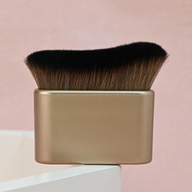 Многофункциональная кисть для нанесения жидкой основы и BB-крема Yise