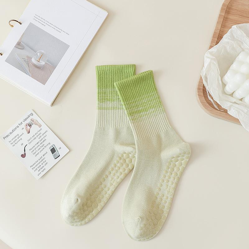 Gradient Yoga Socks Women Professional Silicone Non-slip Pilates Socks Indoor Workout Gym Fitness Cotton Dance Sports Socks Sox