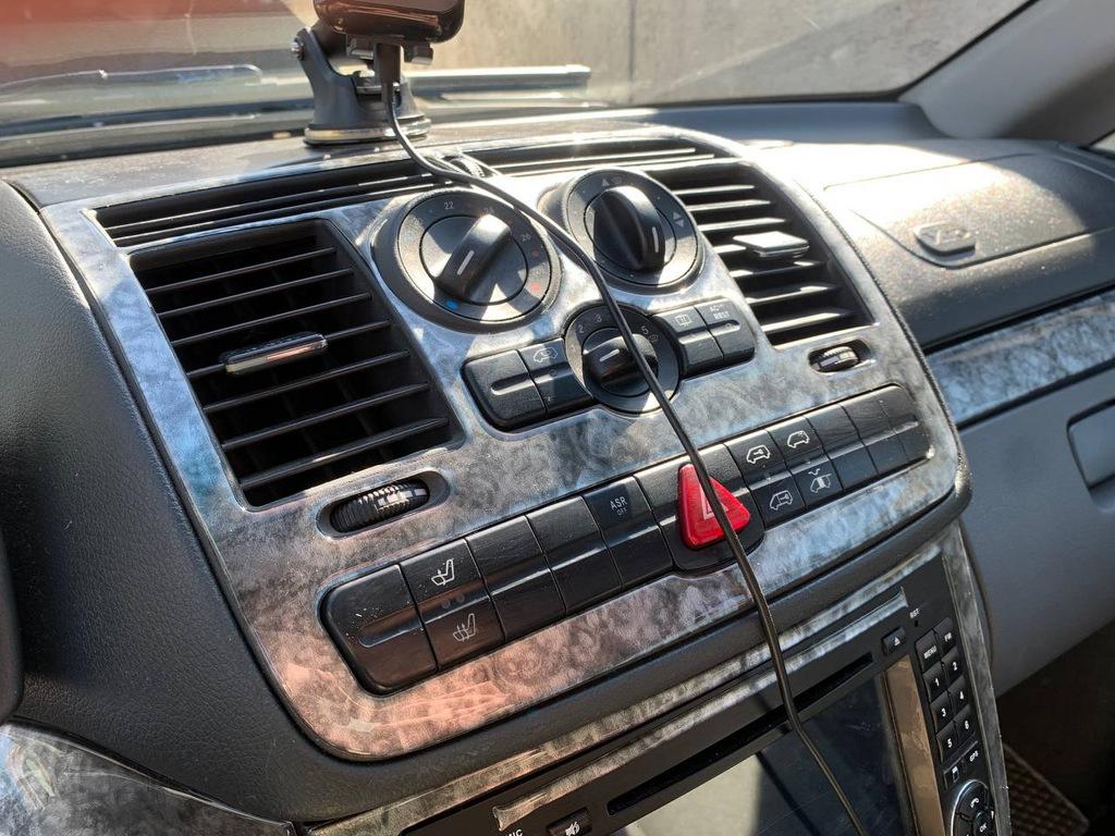 Накладки на панель (Meric, полный комплект) 2006-2014, Карбон для Mercedes Vito W639