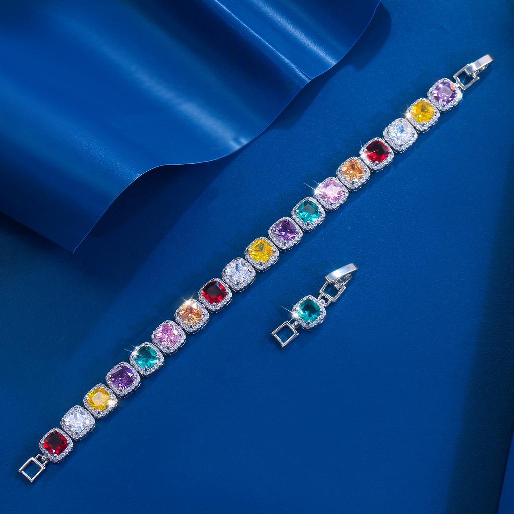 Легкая Роскошь Ювелирные Изделия Дофамин Геометрический Сахарный Кубик Циркон Браслет Ювелирные Изделия Женский Дизайн Высококлассные Ювелирные Изделия с Полной Бриллиантовой Огранкой