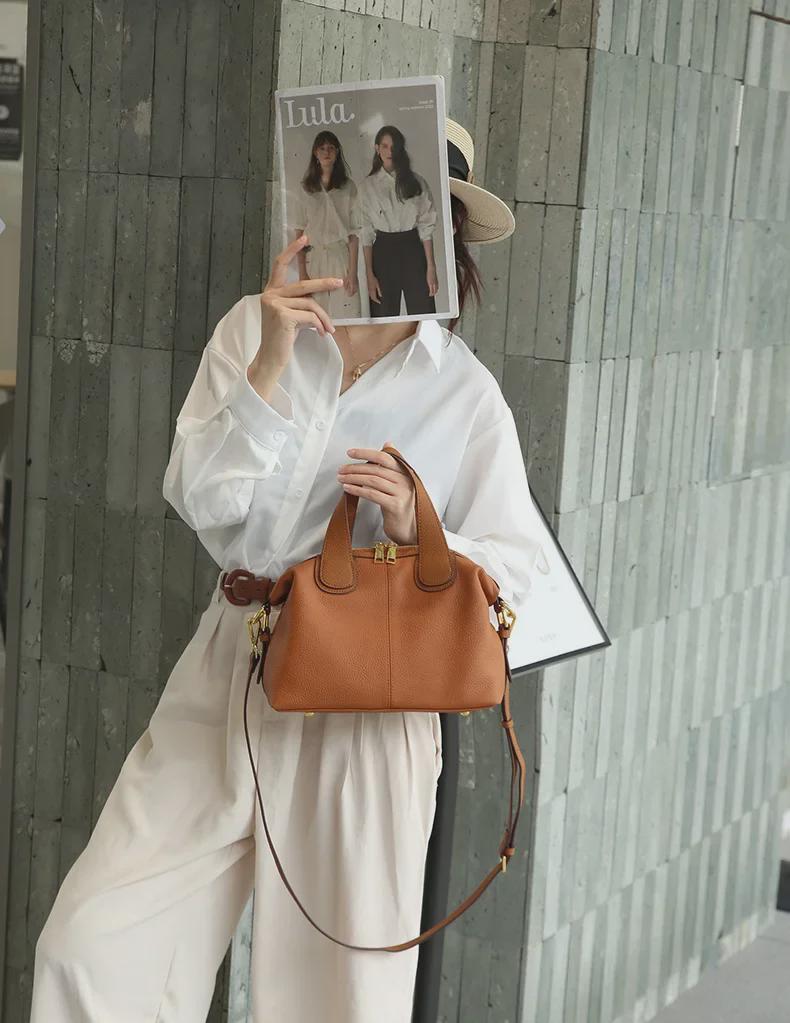2025 Fashionable Large-Capacity Genuine Leather Crossbody Bag - Stylish Women's Handheld & Shoulder Design