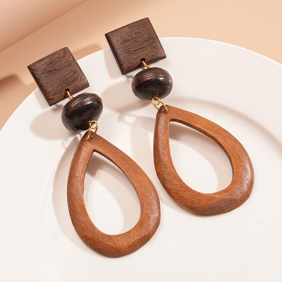 Роскошные серьги-кисточки с красными цветами: Стильные, Дорогие, Акцентные Серьги-Гвоздики для Женщин