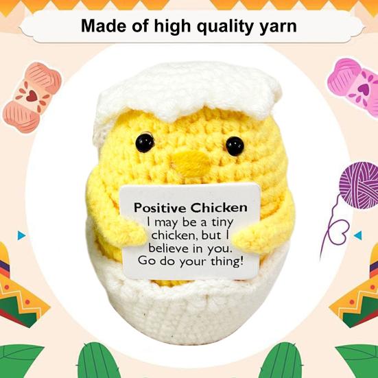 Мини-вязаная крючком курица с позитивной открыткой, ручная работа, пряжа, вязание, сине-желтая кукла, игрушка для снятия стресса, украшение для домашнего офиса и рабочего стола