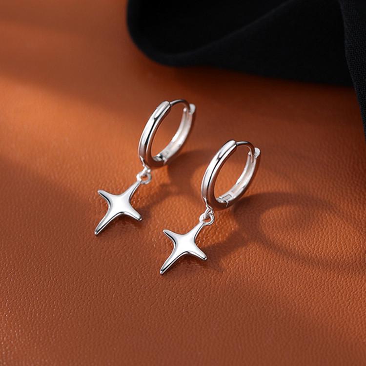 "925 Sterling Silver Star Ear Clips: 2023 High-End Niche Design, Light Luxury Hot-Selling Earrings for Women"
