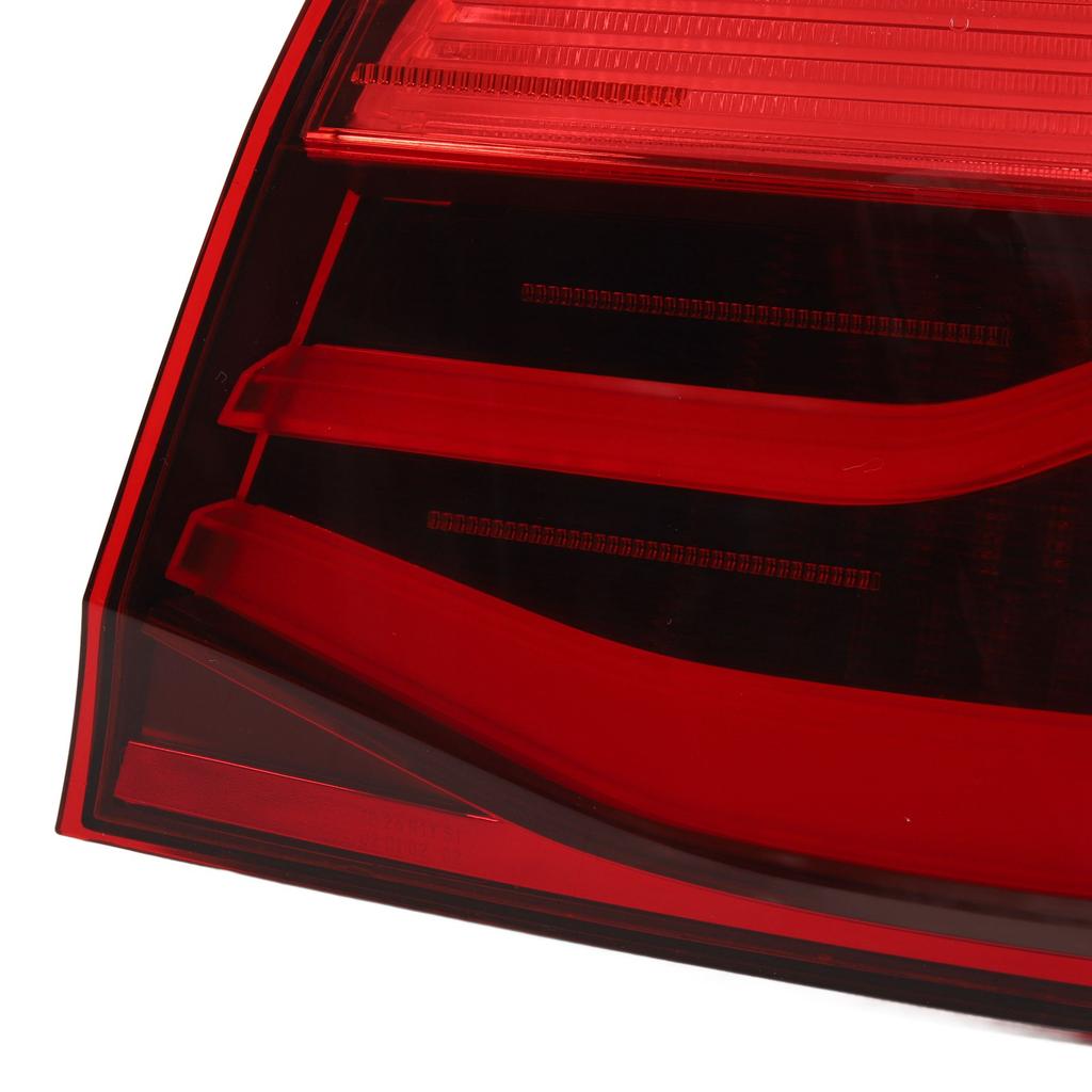 Rear Outer Brake Stop Lamp Rear Outer Brake Stop Lamp Fade Proof Stylish Look Tail Light for 3 Series F30 F31 F80 2015 To 2019