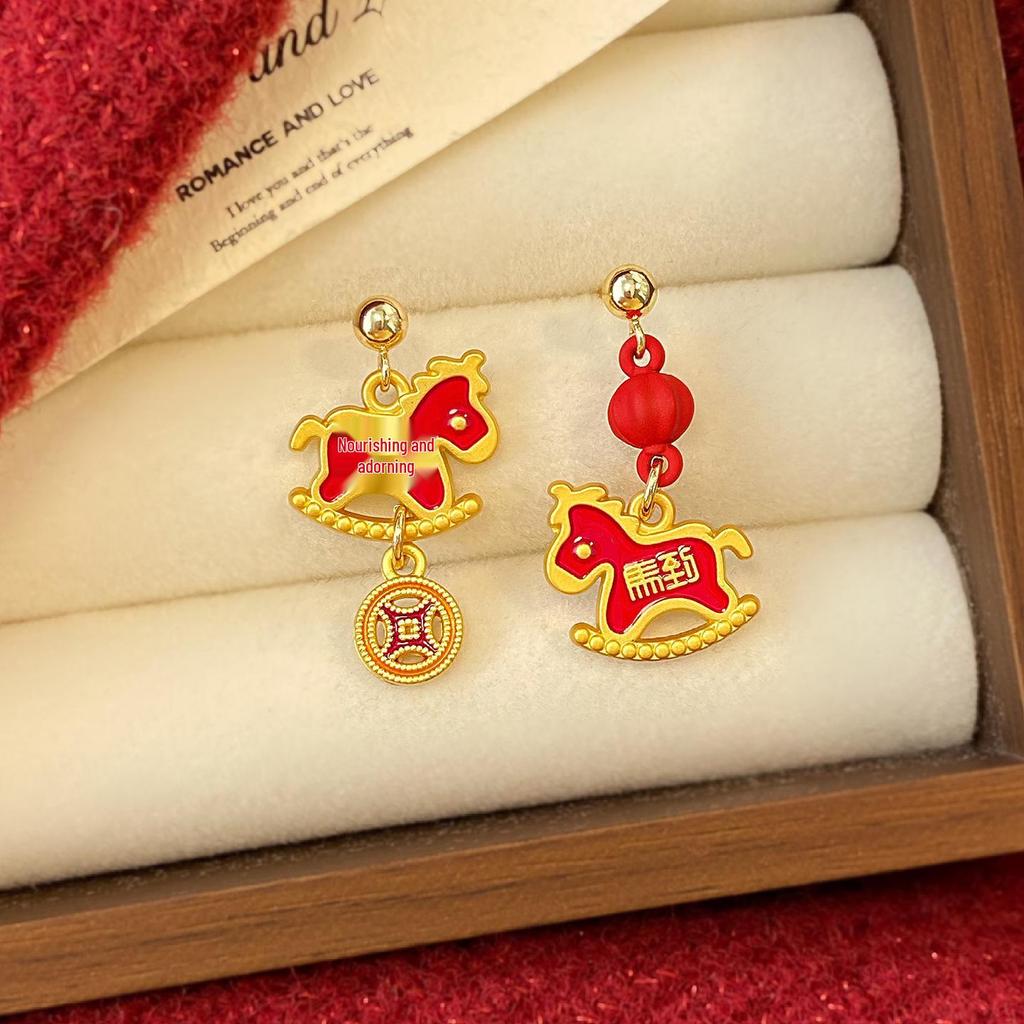 Серьги-лошадки из Красного Бархата (Знак Зодиака): Праздничный подвес на Новый год