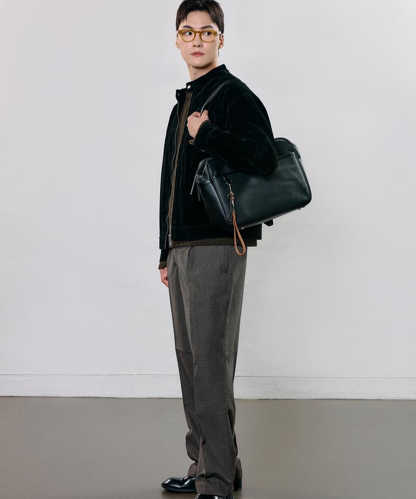 Bedford11Th Union Square Shoulder Bag [Black Canvas Leather Combo]