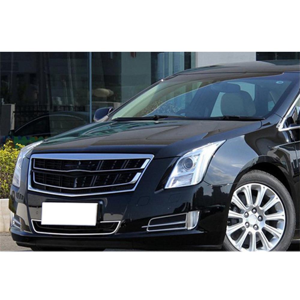 Накладка решетки левой противотуманной фары переднего бампера 20901632 для Cadillac XTS 2013-17