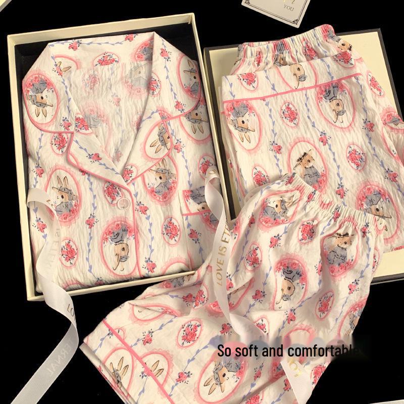 Летняя хлопковая пижама в клетку с цветочным принтом: Женский комплект из трех предметов с коротким рукавом в японском стиле - милая домашняя одежда в стиле интернет-знаменитостей.