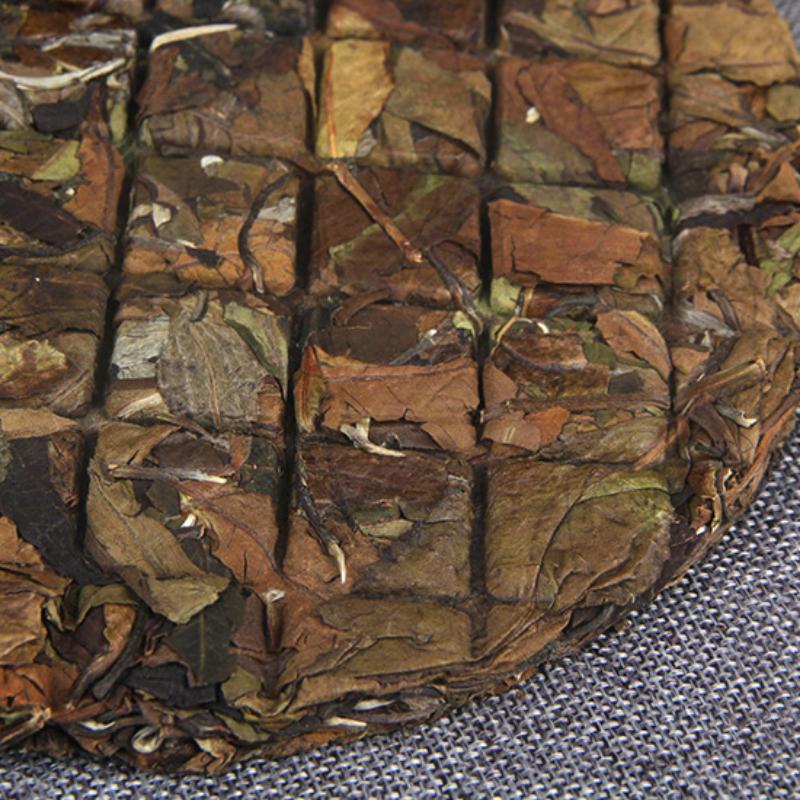 Чай Древнего Дерева Старый Белый Чай Решетчатый Торт Yunnan Yiwu Органический Чай 200g/7.04oz