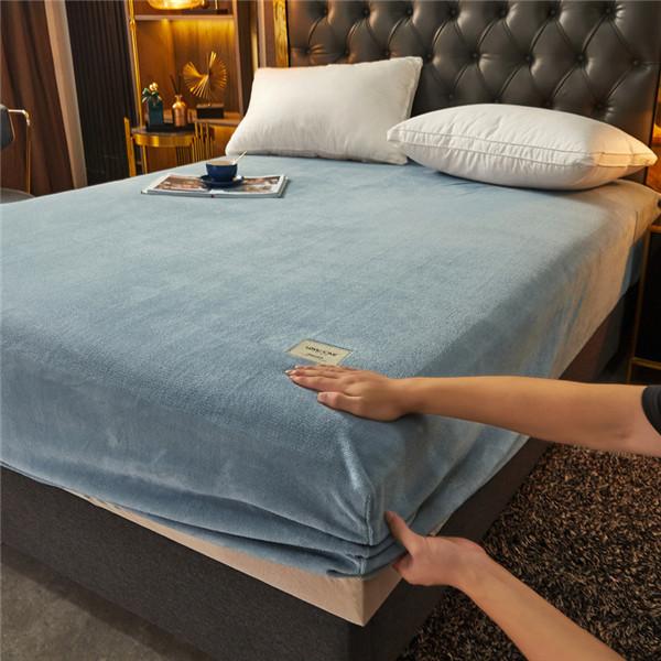 Warm Flannel Fitted Sheet with Elastic Band for Single/Double Bed Super Soft Warm Fitted Protector Cover Skin-friendly Mattress Cover