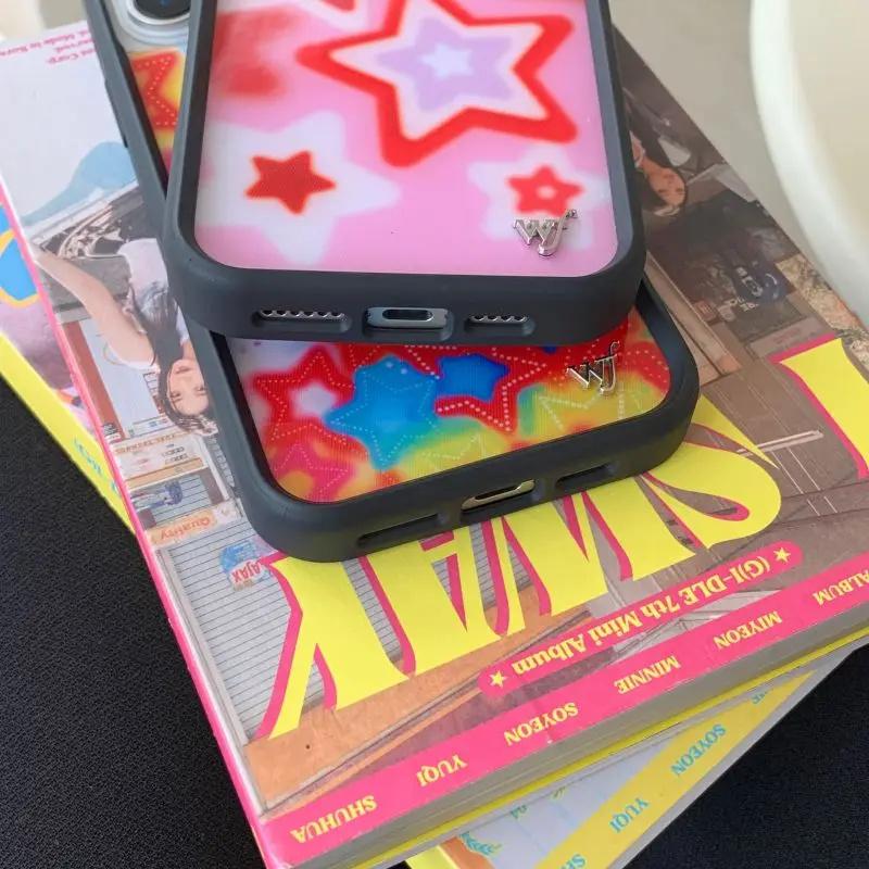 Чехол для телефона Wildflower 3D Mice Friends wf Защита от падений для iPhone 16 15 14 13 12 Pro Max Plus 16pro WF Красная Мечта Звезда Мультяшная Обложка