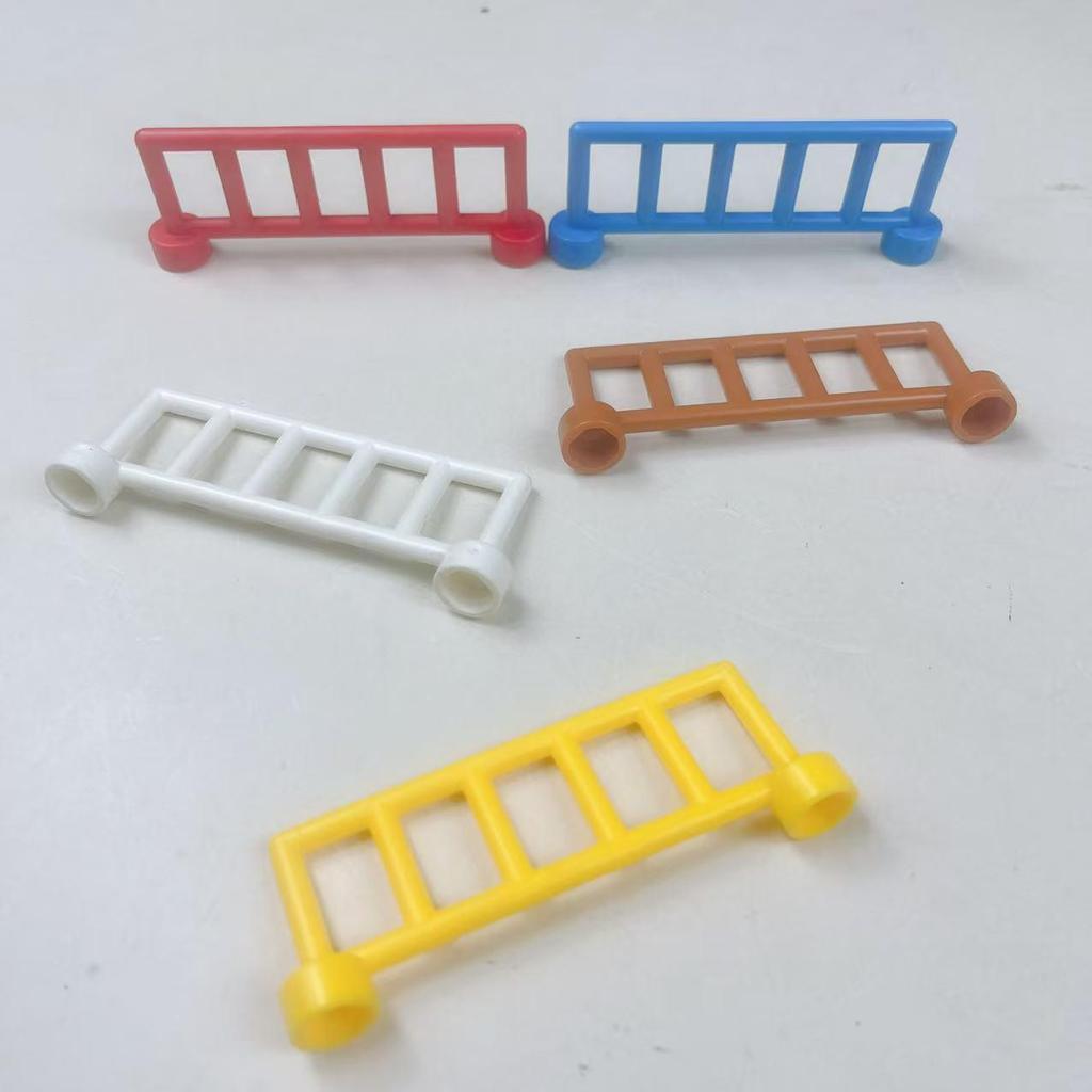 Large Particle Traffic & Ranch Fence Building Blocks for Children's DIY Toy Set