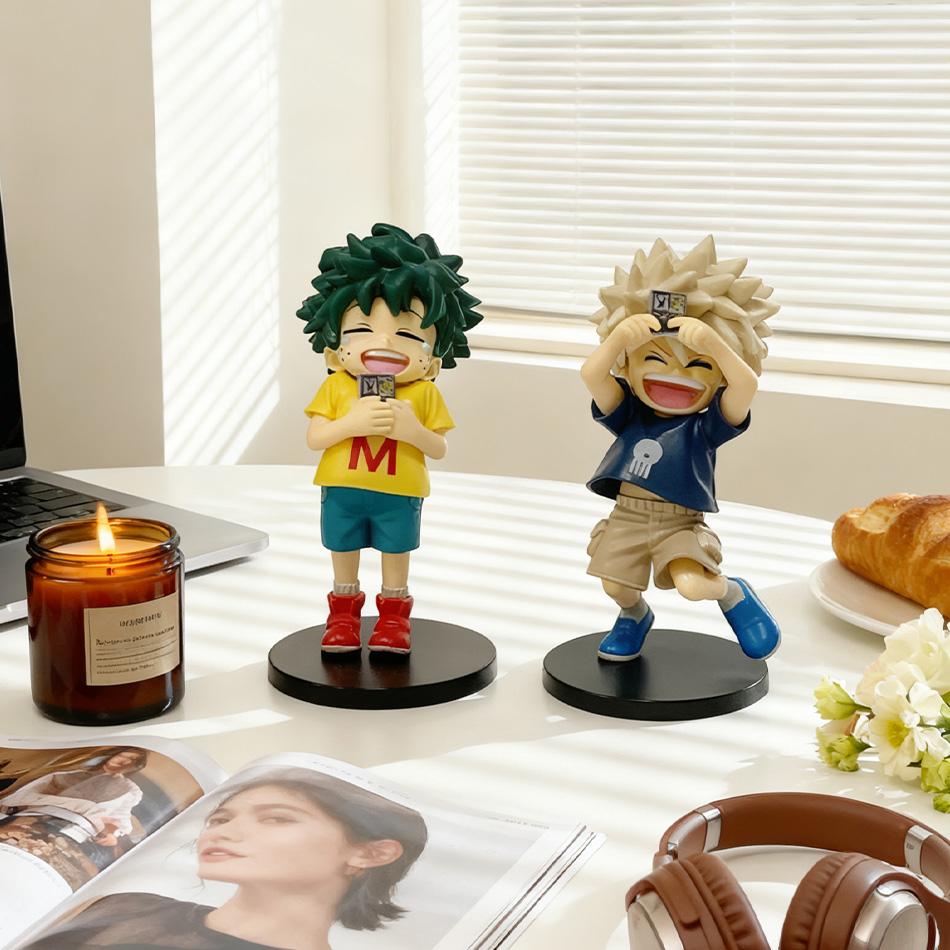 В наличии 2 шт. Стоячие аниме фигурки, ПВХ, коллекционная модель, игрушки, игрушки на день рождения для детей, декоративные рождественские подарки для фанатов