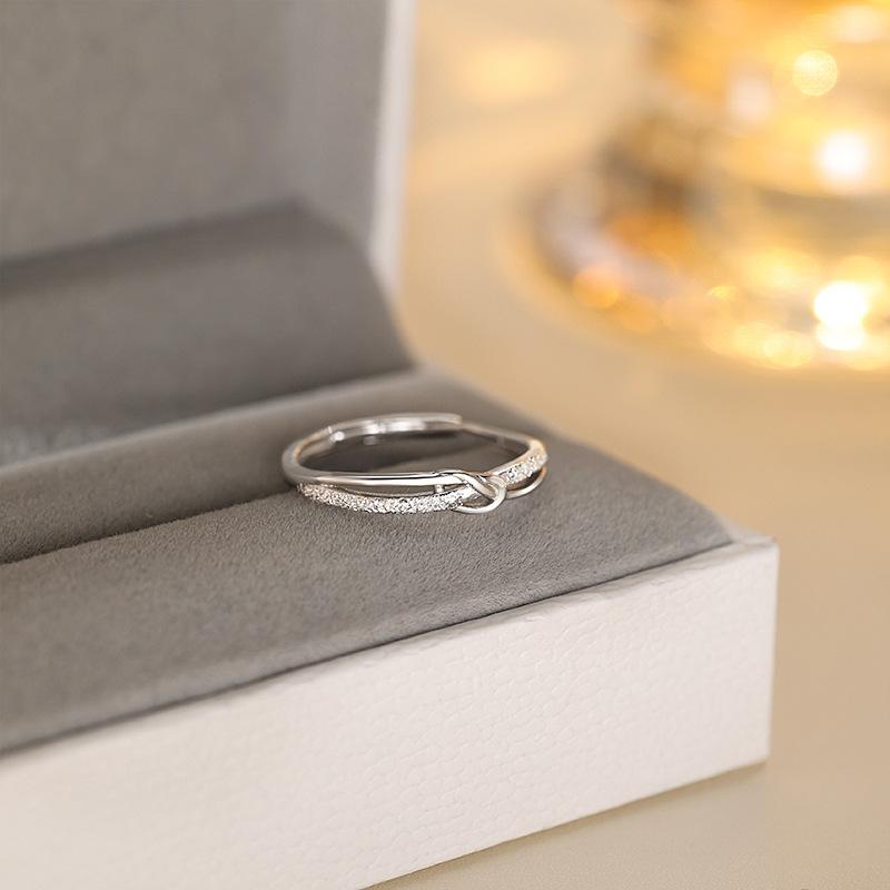 Кольцо с узором «Звездное небо»: Женский легкий роскошный аксессуар на указательный палец, дизайн лета 2023 г.