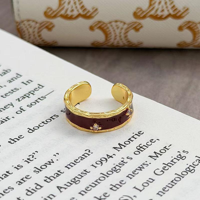 Новогоднее Анкара Красная Капля Масла Кольцо Удачи Zir*****Pen Ретро Легкая Роскошь Нишевый Премиальный Чувственный Кольцо на Указательный Палец Женское