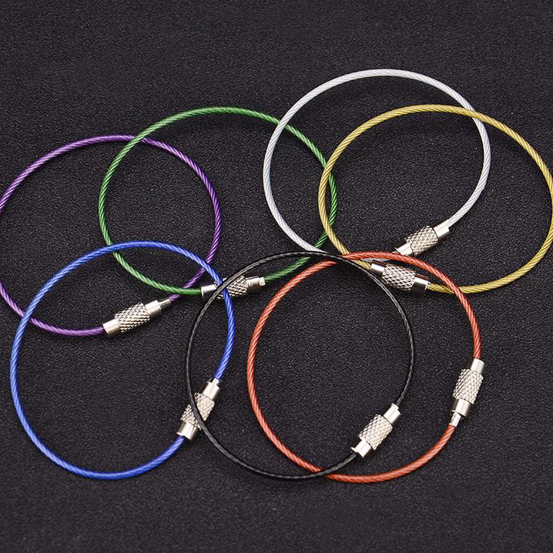 5pc A Simple Style of Rainbow Style Keyring Material