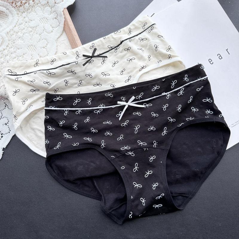 Ladies Spring and Autumn Cartoon Printed Bear Cotton Underwear