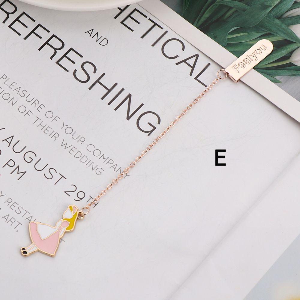 Creative Book Clip Cartoon Character Pagination Mark Bookmarks Peach Heart Pendant Metal