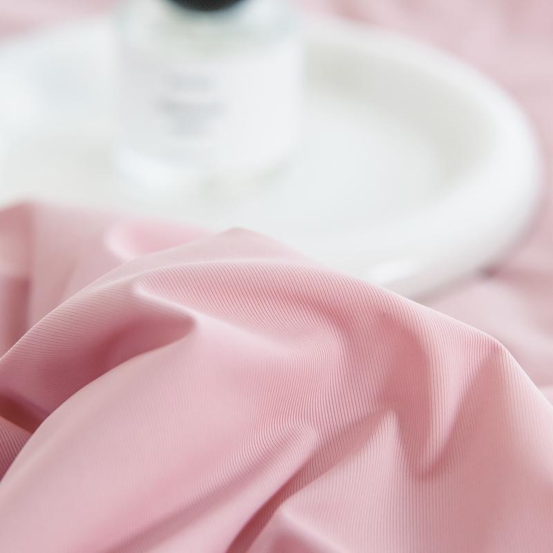 Sleeping grid A-class solid color double splicing ice cream mica cooling silk summer blanket air conditioner