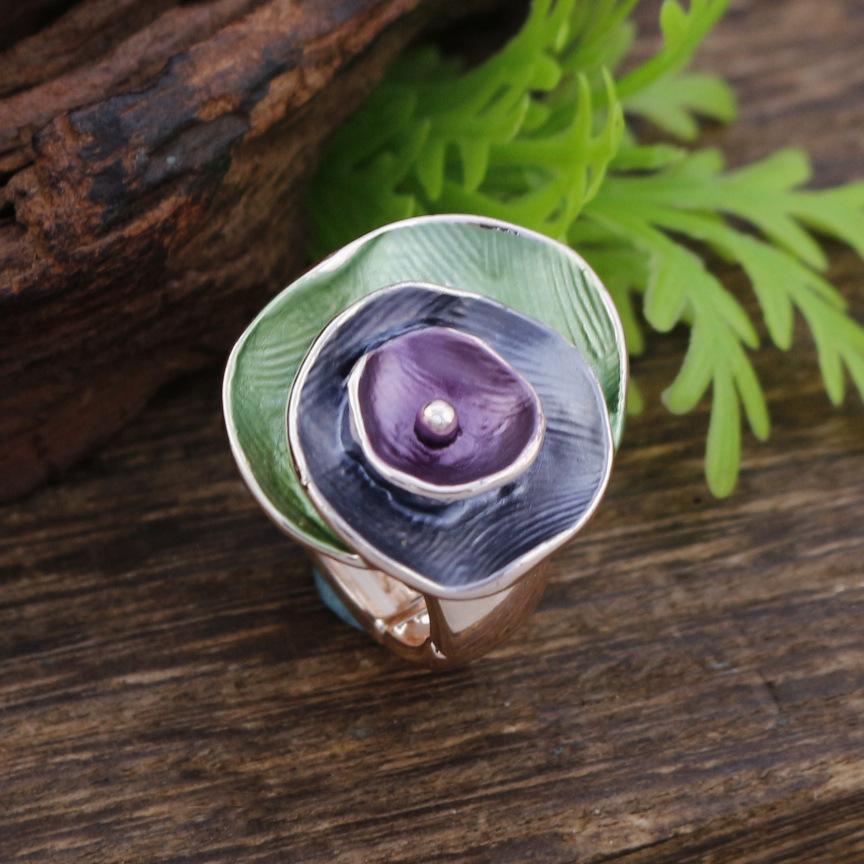 Новое эмалевое геометрическое кольцо-резинка с розой, женская мода, высококлассное трехмерное кольцо с цветком