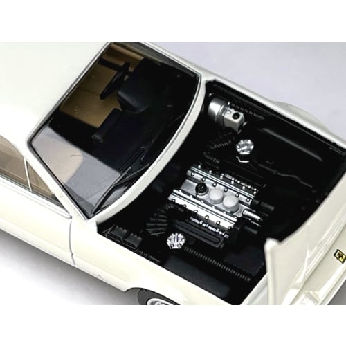 TOMYTEC Tomica Limited Vintage Neo LV-N Ferrari 412 White Finished Product