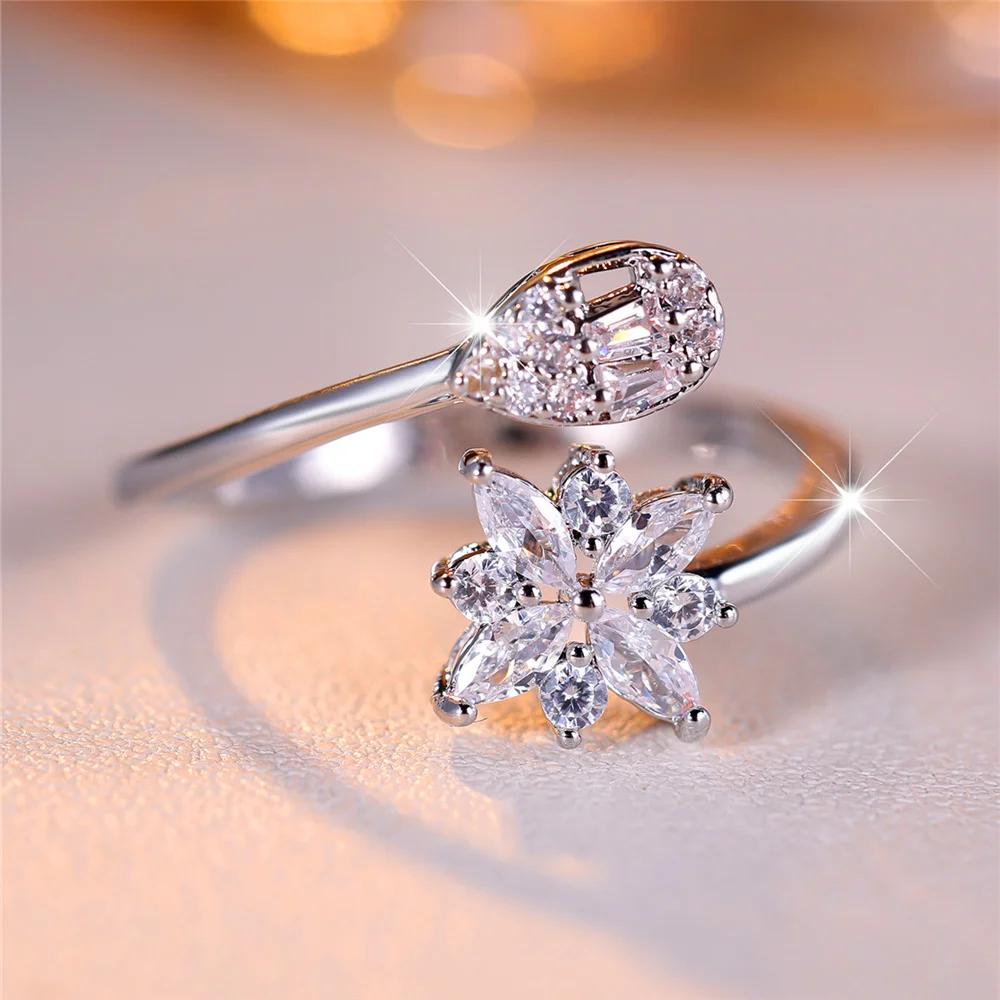 Small White Zircon Snowflake Open Ring for Women Silver Color Wedding Floral Aesthetic Jewelry