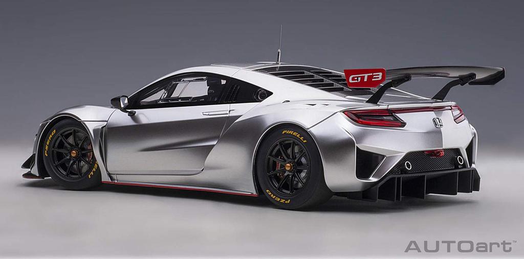 AUTOart Honda NSX GT3 2018 Hyper Silver Готовый продукт 81897 1/18
