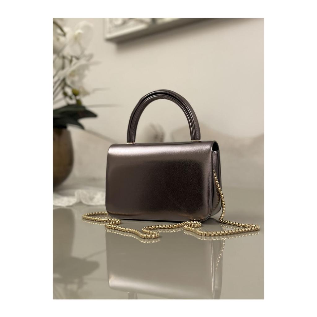 Женская сумка золотого цвета с золотым блестящим ремешком-цепочкой Женская сумка на плечо Сумка для вечернего платья