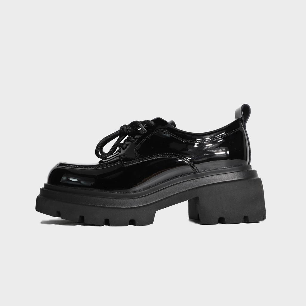 2025 весна новая мода лоферы на шнуровке спереди женские удобные на платформе британский стиль маленькие кожаные туфли толстый высокий каблук женская обувь