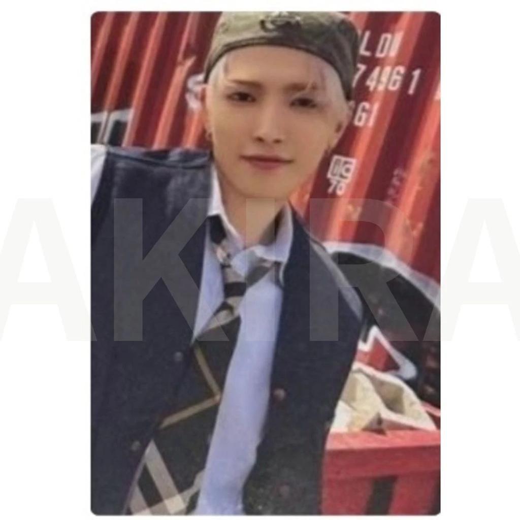 ATEEZ ЗОЛОТОЙ ЧАС : Часть 1 ОФИЦИАЛЬНАЯ ФОТОКАРТОЧКА ИЗ АЛЬБОМА