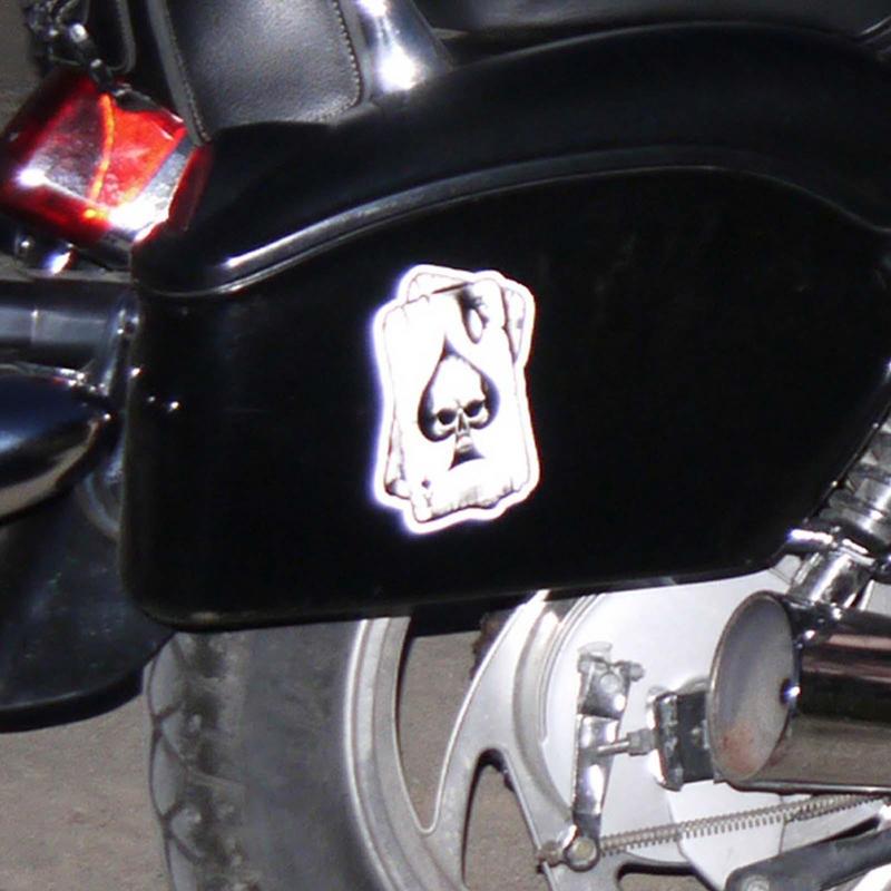 Наклейка на машину Покер Украшения для машины на Хэллоуин Внешний вид Страшный Игрок в покер Настенное искусство Карты Забавный Череп Пики Туз пик