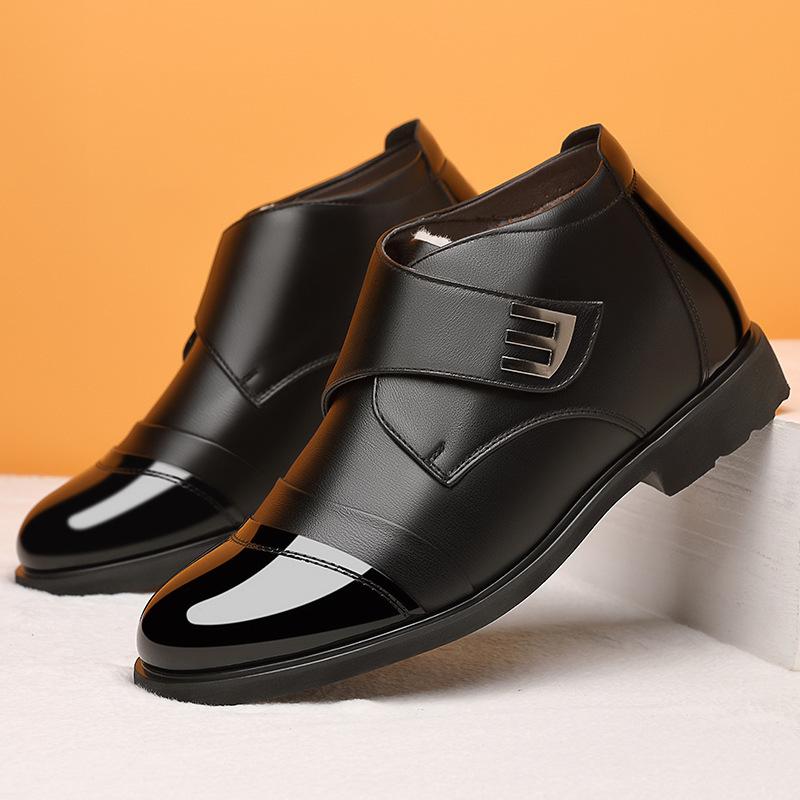 2025 Warm Men's Winter Thickened Cotton Shoes British Style Casual Leather Shoes Non-slip Snow Shoes Outdoor Business Leather Shoes