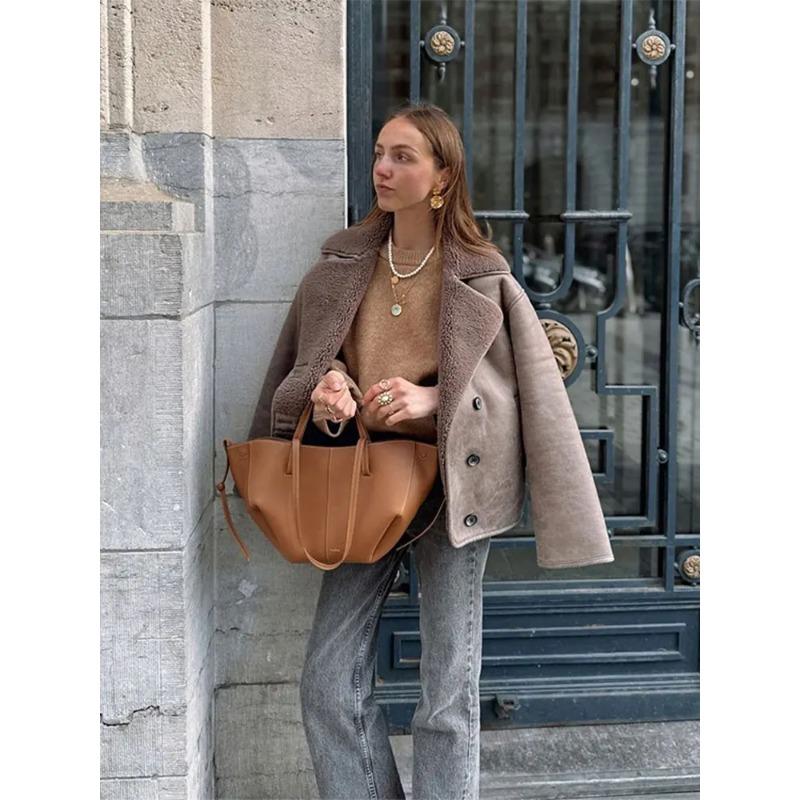 Women Casual Lapel Thick Faux Leather Jackets Vintage Single-breasted Warm Wool Blends Coats Female Winter High Street Outwears