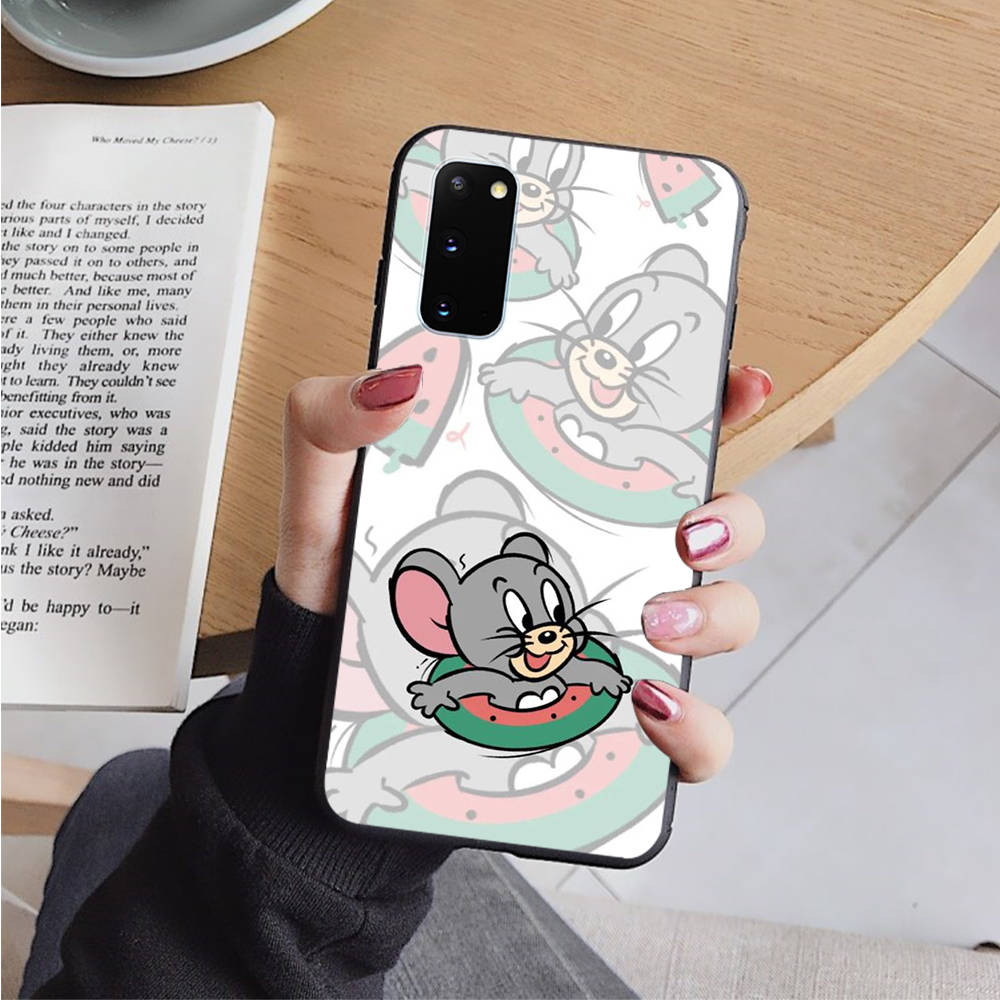 Черный чехол AT21 Tom and Jerry для iPhone 16 15 Plus 14 13 12 11 Pro 8 7 6S SE 5S X XR XS Max Realme C30 C33 C31 9I Huawei Y8P Y9 Sofe Cover