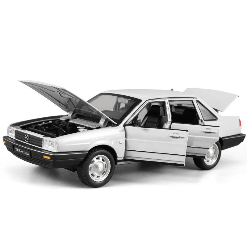 Классическая модель автомобиля Volkswagen Santana из литого сплава в масштабе 1/24, звук и свет, подарок для парня, коллекционный подарок для детей