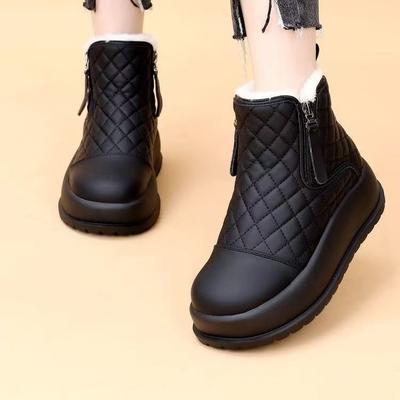 Популярные зимние женские ботинки на толстой подошве, утепленные и утолщенные хлопковые ботинки 2025 года, новые, нескользящие, теплые и морозостойкие хлопковые ботинки для Северо-Востока