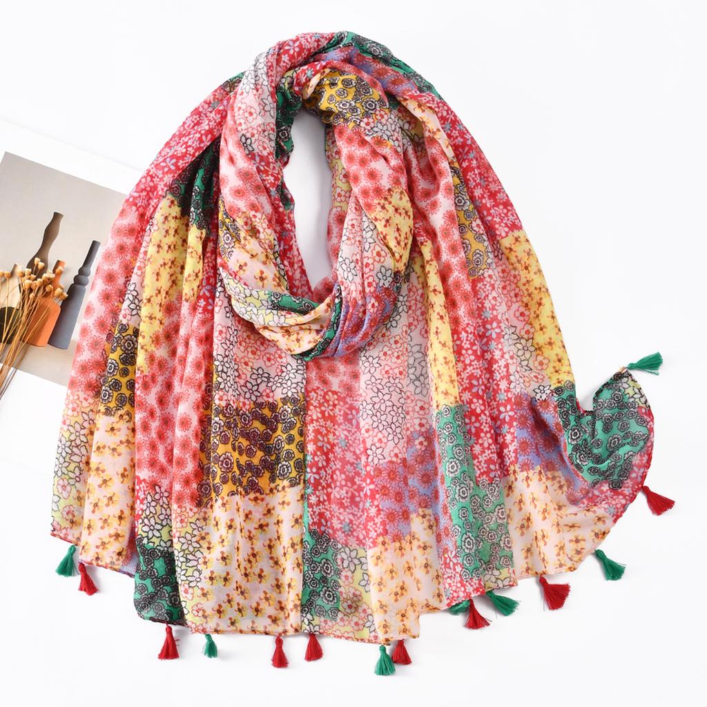 Fresh and Elegant Red Petal Mixed Printed Tassel Scarf for Women Cotton and Linen Scarf for Travel Decorative Shawl