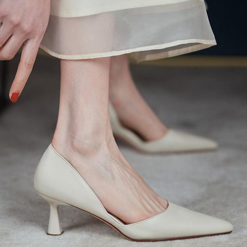 Женская летняя обувь Сандалии Туфли для женщин 2024 на среднем каблуке Мокасины Stilito Желтые с острым носком EA Y2k Trend Стильные