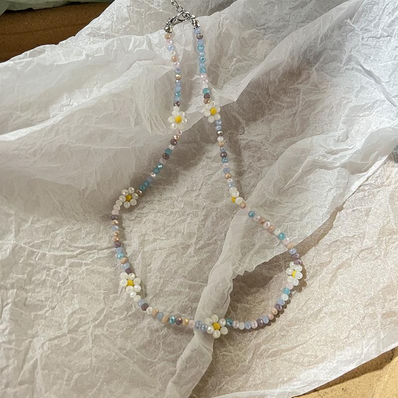 Trend Daisy Flowers Colorful Shiny Resin Bead Choker Clavicle Chain Sweet Necklace For Women EGirls Summer Vacation Jewelry3
