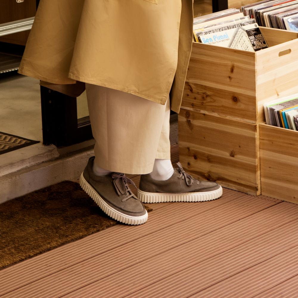 Clarks Двухслойные кожаные ретро-кроссовки с низким верхом Мужские кроссовки Серый 261739547