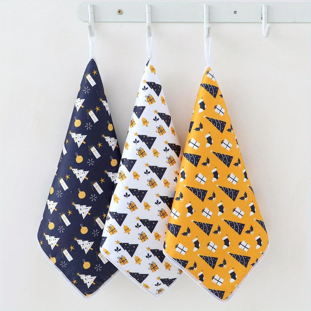 Christmas Cartoon Dish Towels Set, 1/3/6-Pcs - Polyester Knit Fabric Low Lint Kitchen Towels with Santa and Holiday Theme